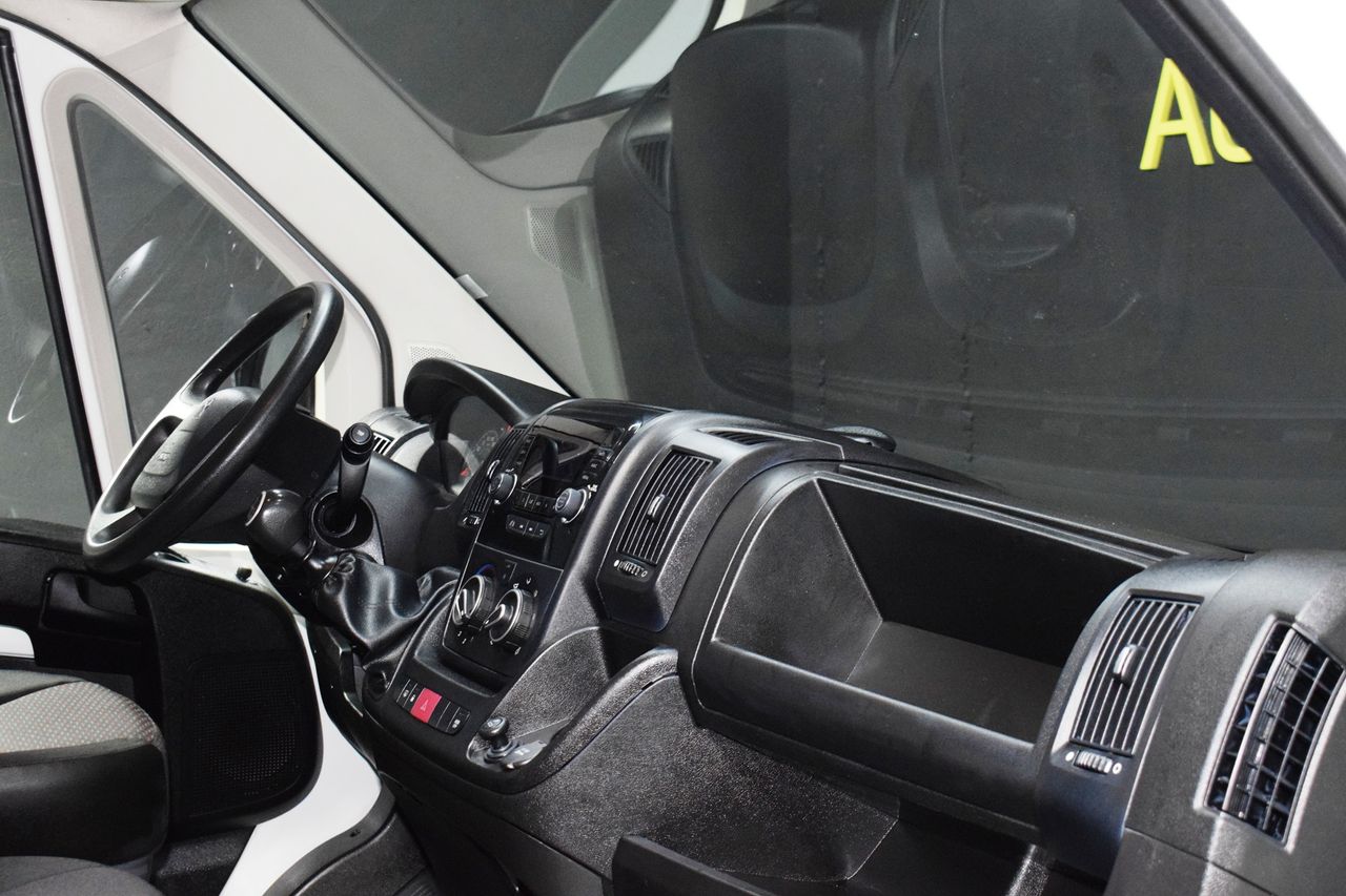Peugeot Boxer 333 L2 H2 BHDI 103KW (140CV) SS 6 V. M - Foto 18