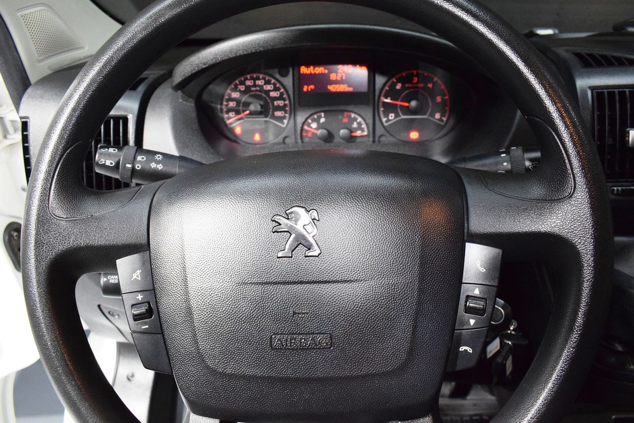 Peugeot Boxer 333 L2 H2 BHDI 103KW (140CV) SS 6 V. M - Foto 30