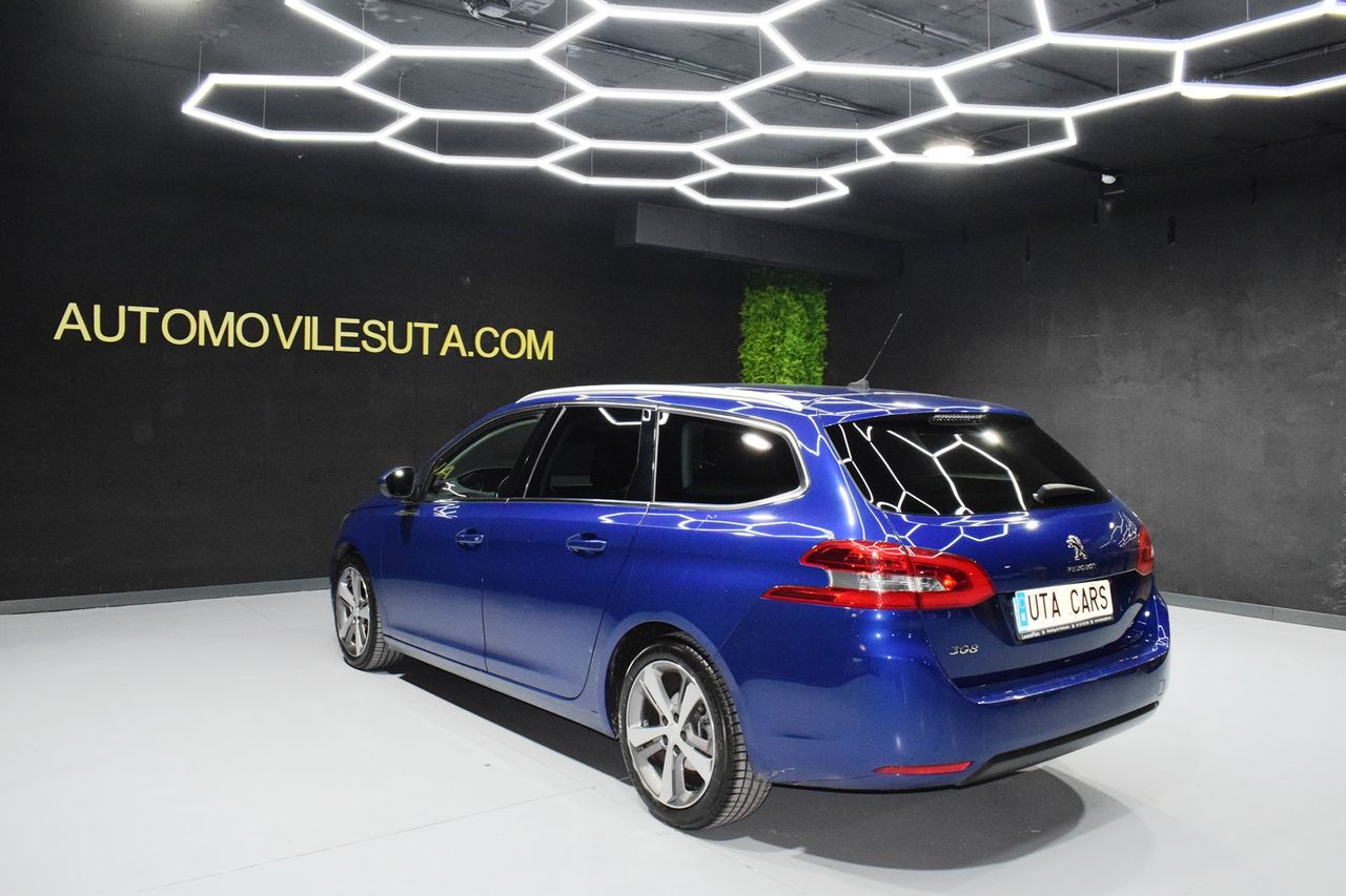 Peugeot 308 SW Allure 1.5 BlueHDi 96KW (130CV) - Foto 5