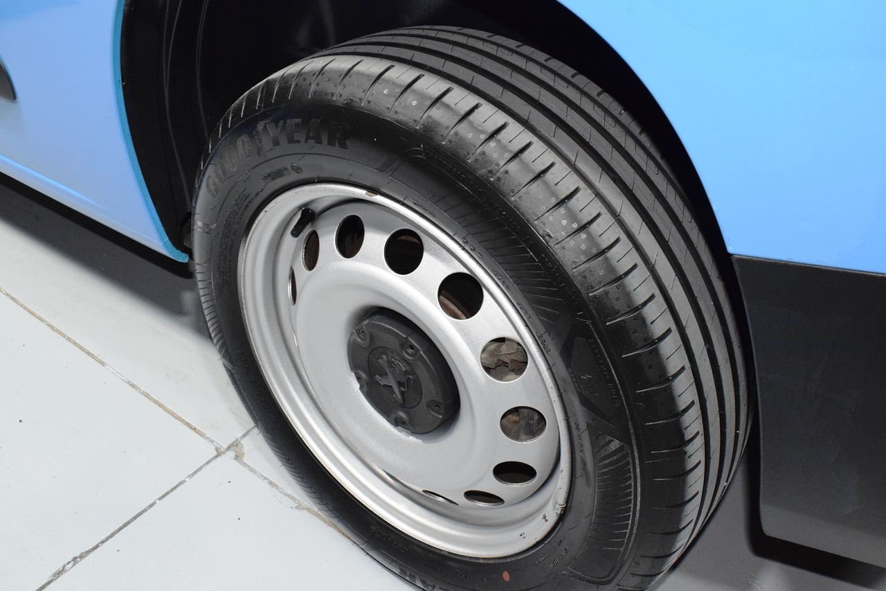 Peugeot Partner Premium Standard 1000kg BlueHDi 73kW 4 P - Foto 36