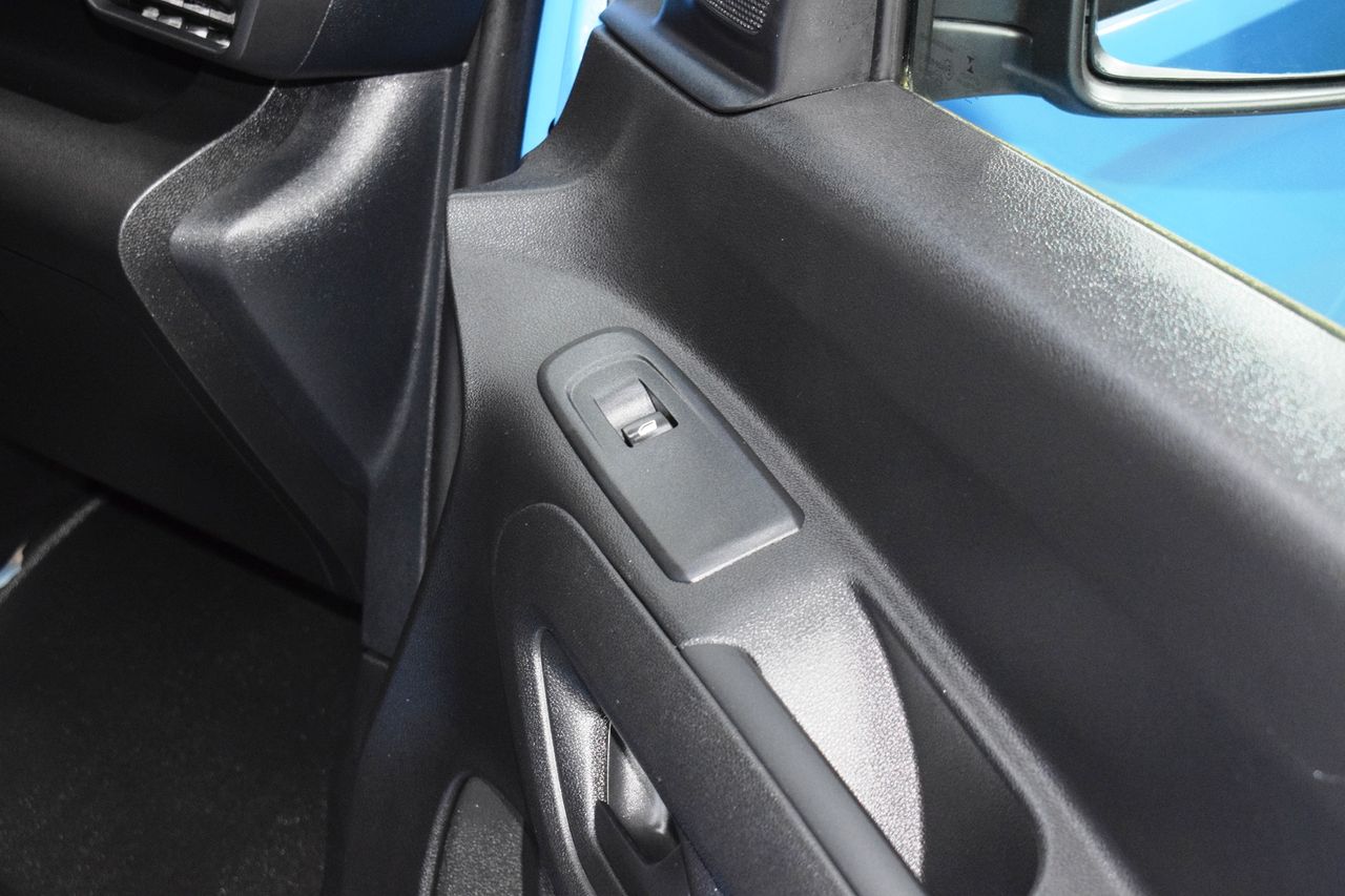 Peugeot Partner Premium Standard 1000kg BlueHDi 73kW 4 P - Foto 16