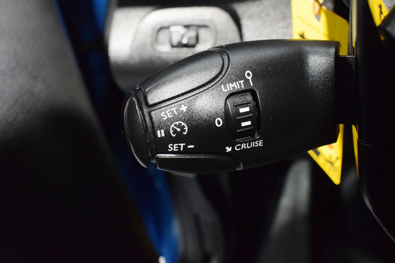 Peugeot Partner Premium Standard 1000kg BlueHDi 73kW 4 P - Foto 25