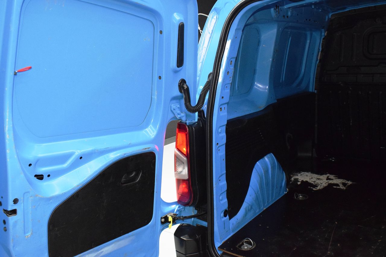Peugeot Partner Premium Standard 1000kg BlueHDi 73kW 4 P - Foto 10