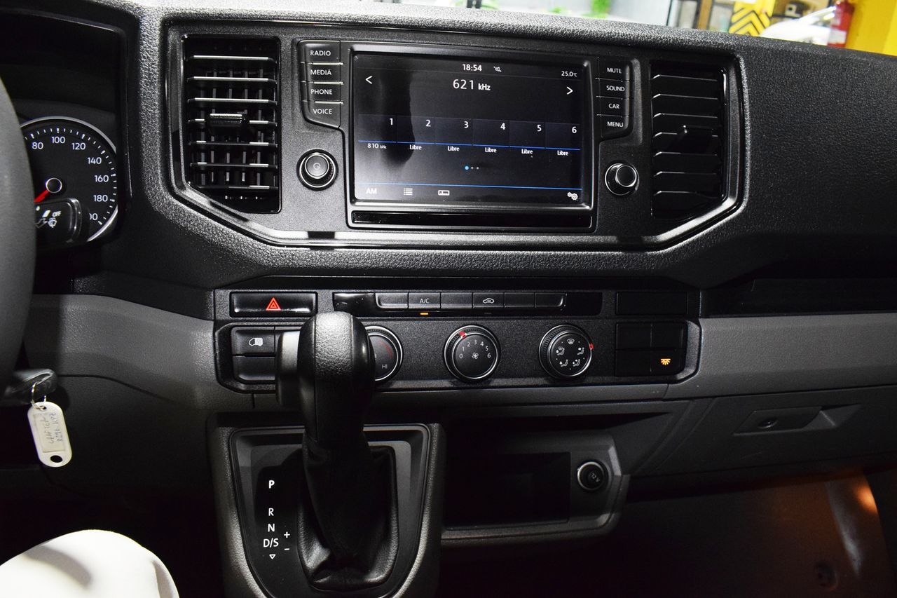 Volkswagen Crafter  35 Furgón BL TA L4H3 2.0 TDI 130kW AUTO - Foto 28