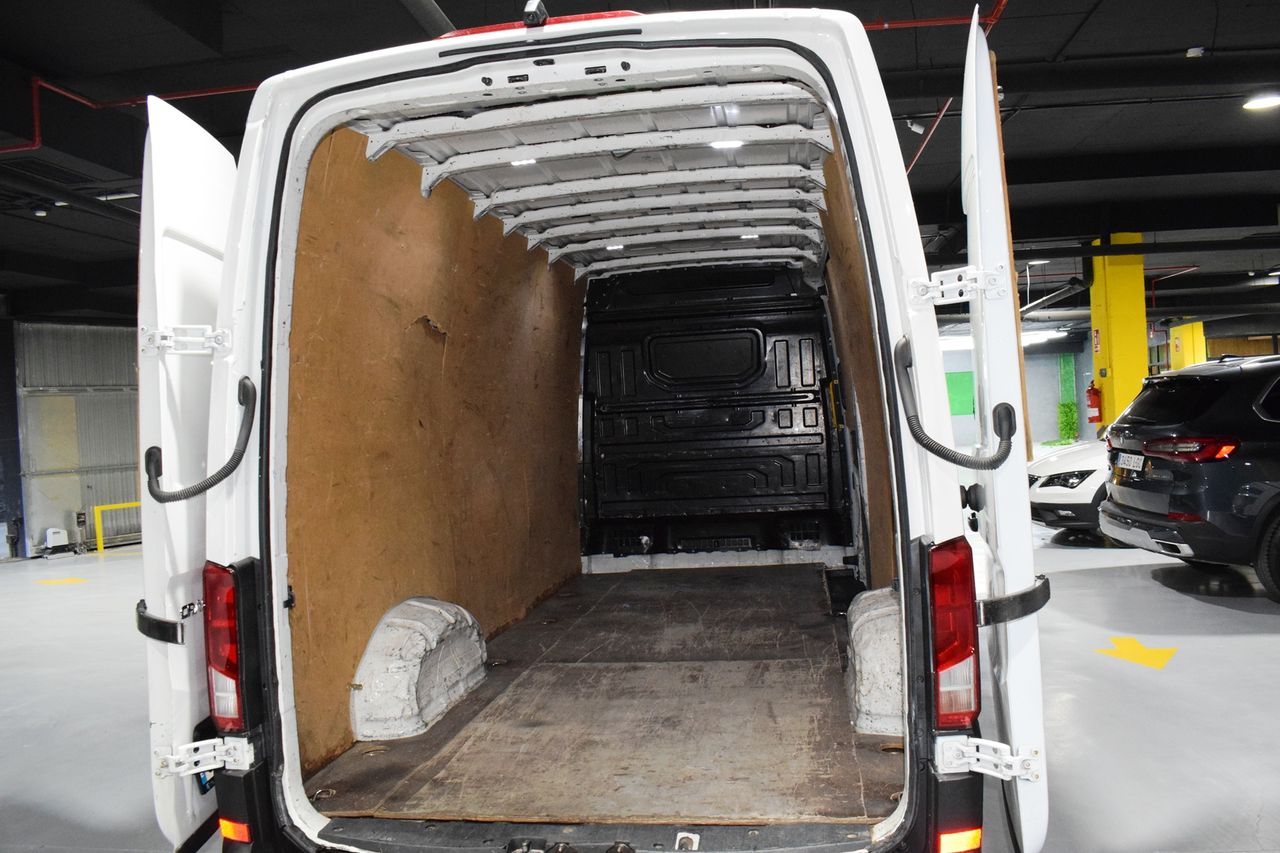 Volkswagen Crafter  35 Furgón BL TA L4H3 2.0 TDI 130kW AUTO - Foto 11