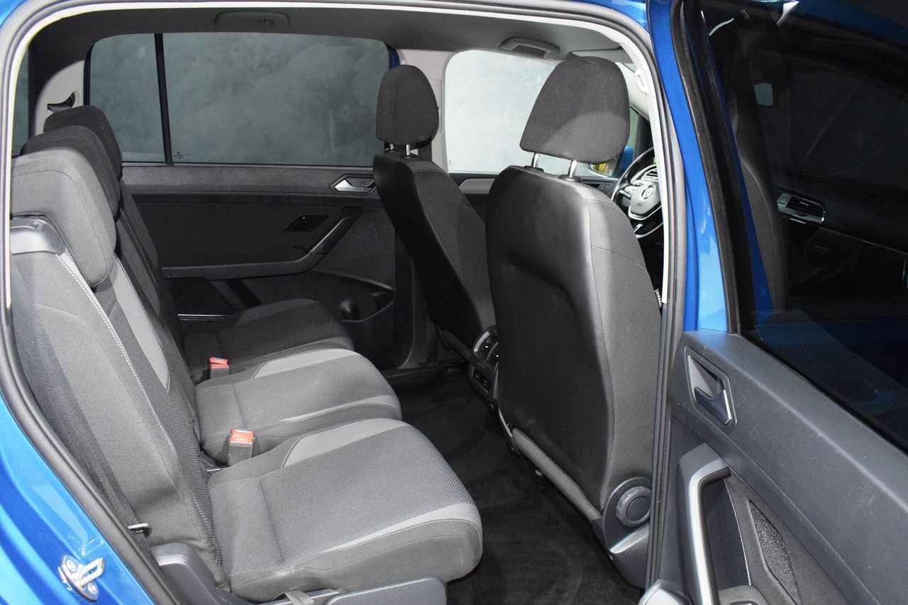Volkswagen Touran Business & Navi 1.6 TDI 85kW (115CV) 7 PLZ - Foto 16