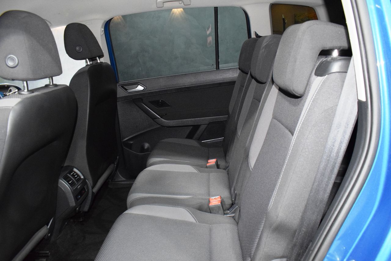 Volkswagen Touran Business & Navi 1.6 TDI 85kW (115CV) 7 PLZ - Foto 14