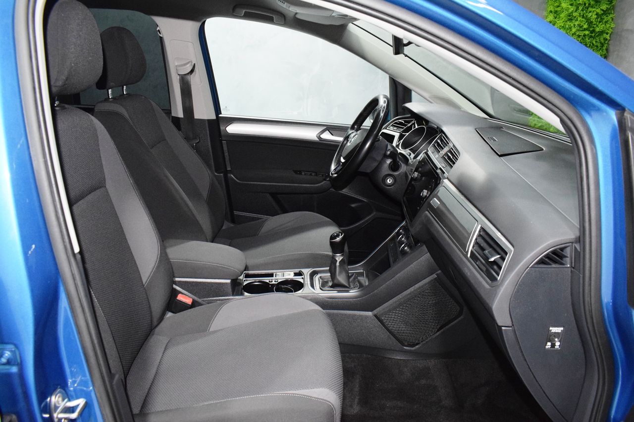 Volkswagen Touran Business & Navi 1.6 TDI 85kW (115CV) 7 PLZ - Foto 20