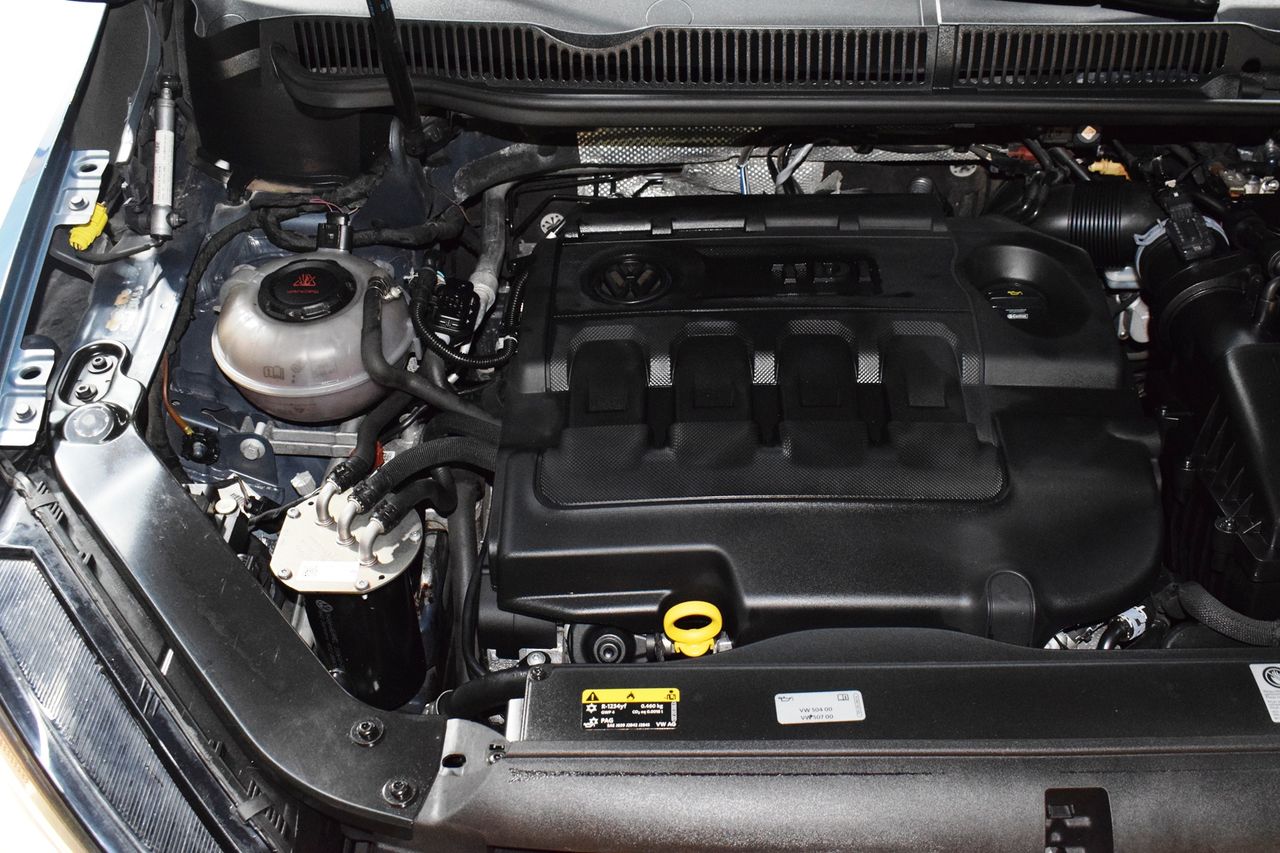 Volkswagen Touran Business & Navi 1.6 TDI 85kW (115CV) 7 PLZ - Foto 47