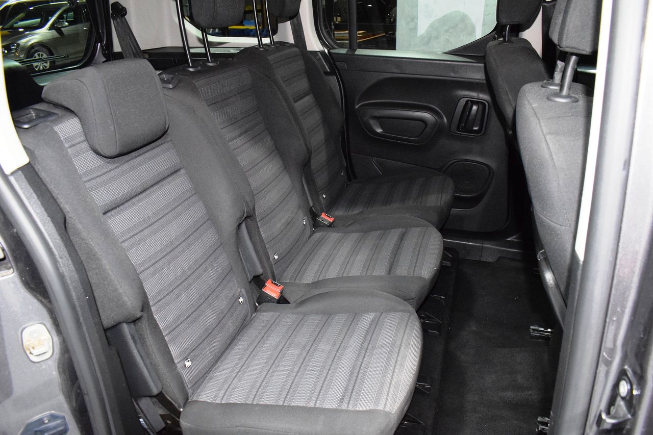 Opel Combo 1.5 TD 96kW (130CV) S/S Selective XL 5 P 7PLZ - Foto 12