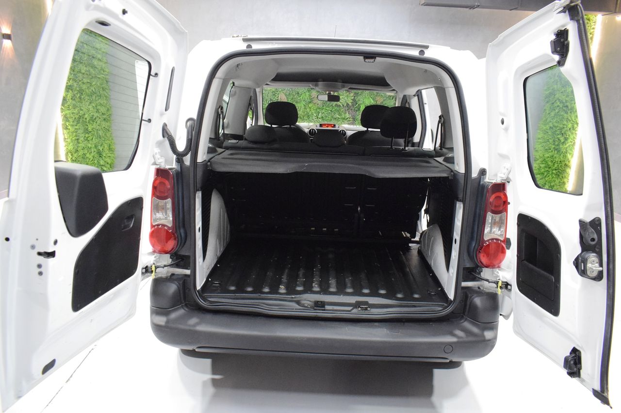 Peugeot Partner TEPEE Access 1.6 BlueHDi 55KW (75CV) 4 P - Foto 11