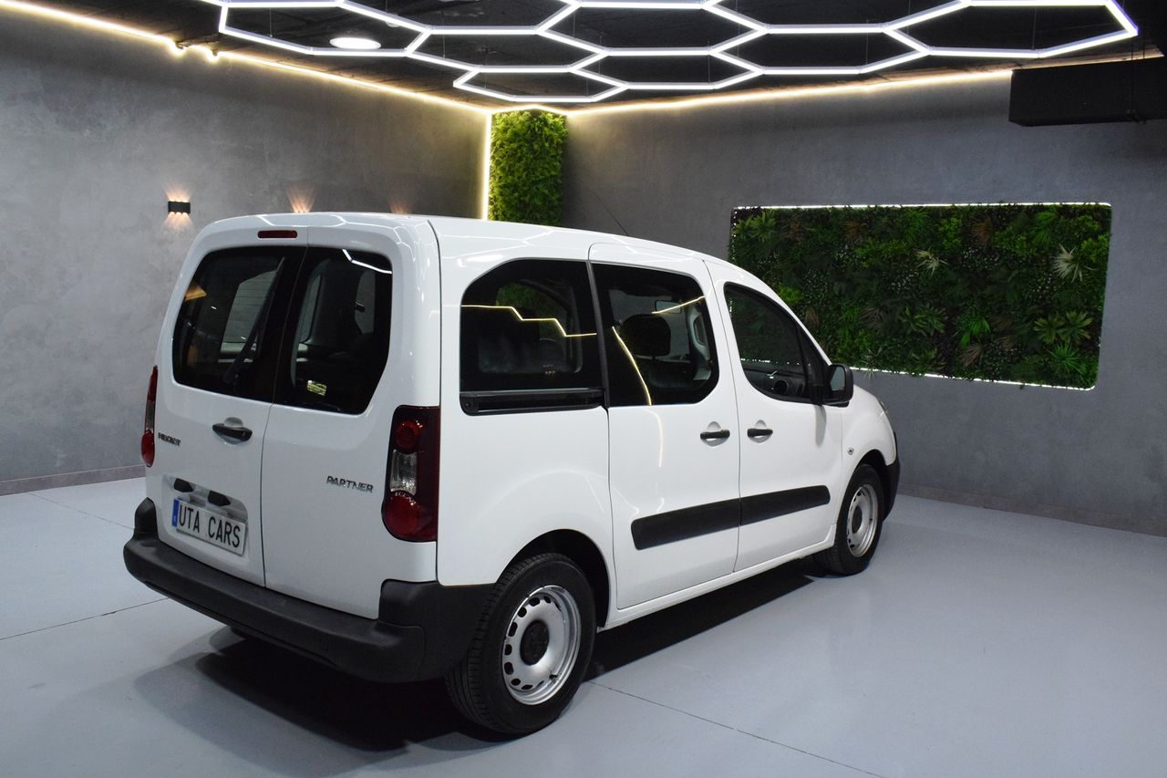 Peugeot Partner TEPEE Access 1.6 BlueHDi 55KW (75CV) 4 P - Foto 7
