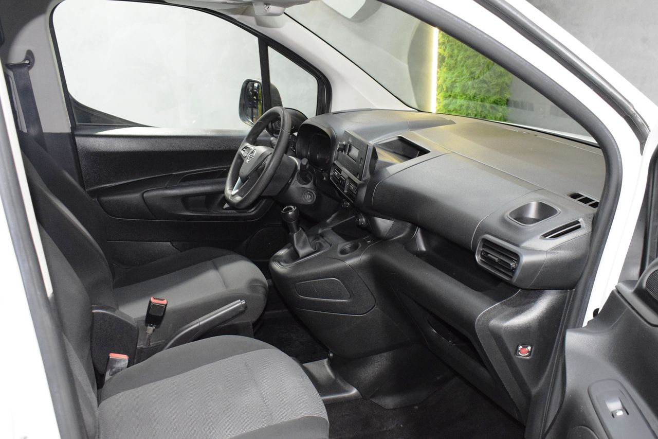 Opel Combo Cargo 1.5 TD 75kW (100CV) Express L H1 650kg 4 P - Foto 15