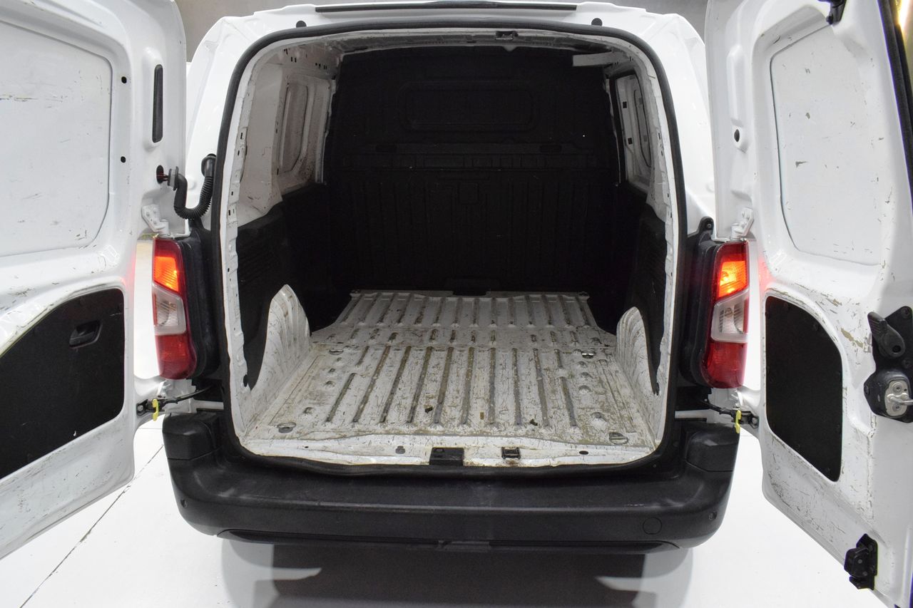 Opel Combo Cargo 1.5 TD S/S 75kW (100CV) Select L H1 650k 4 P - Foto 24