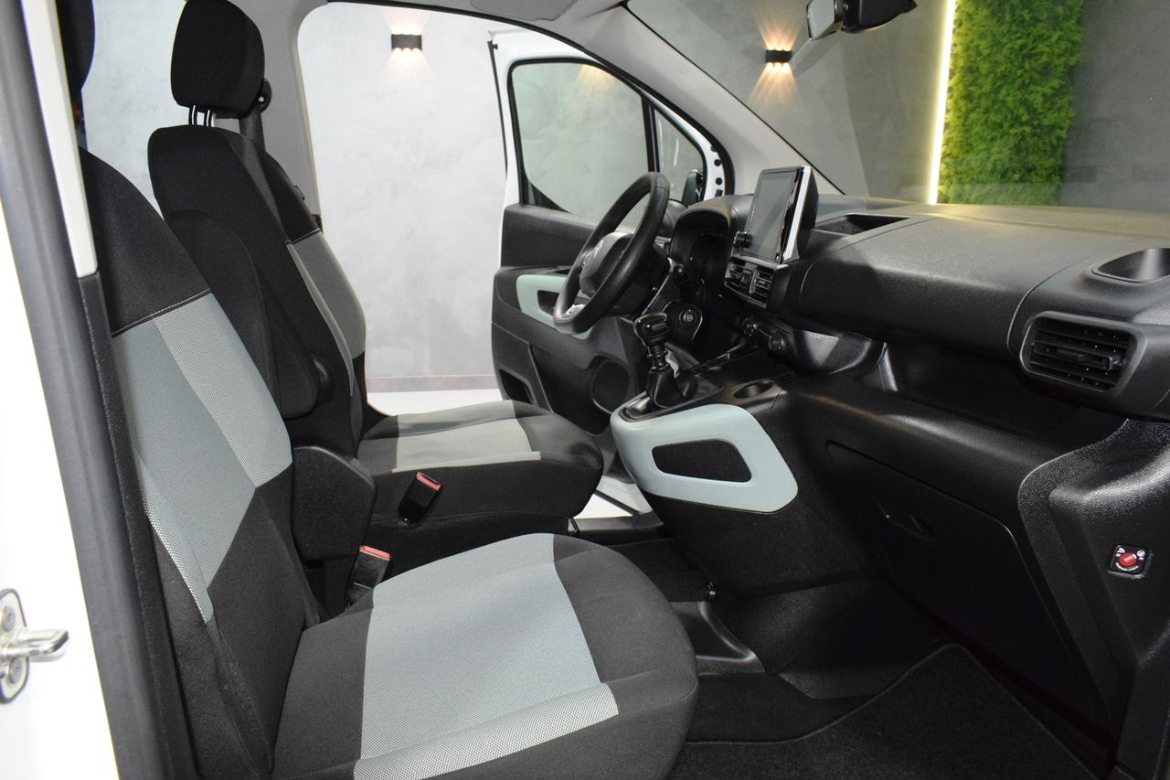Citroën Berlingo 1.2 PURETECH - Foto 18