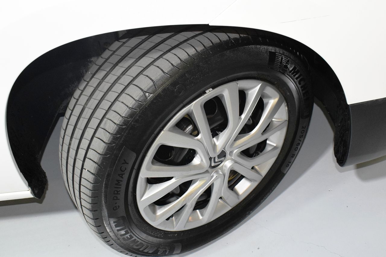 Citroën Berlingo 1.2 PURETECH - Foto 40