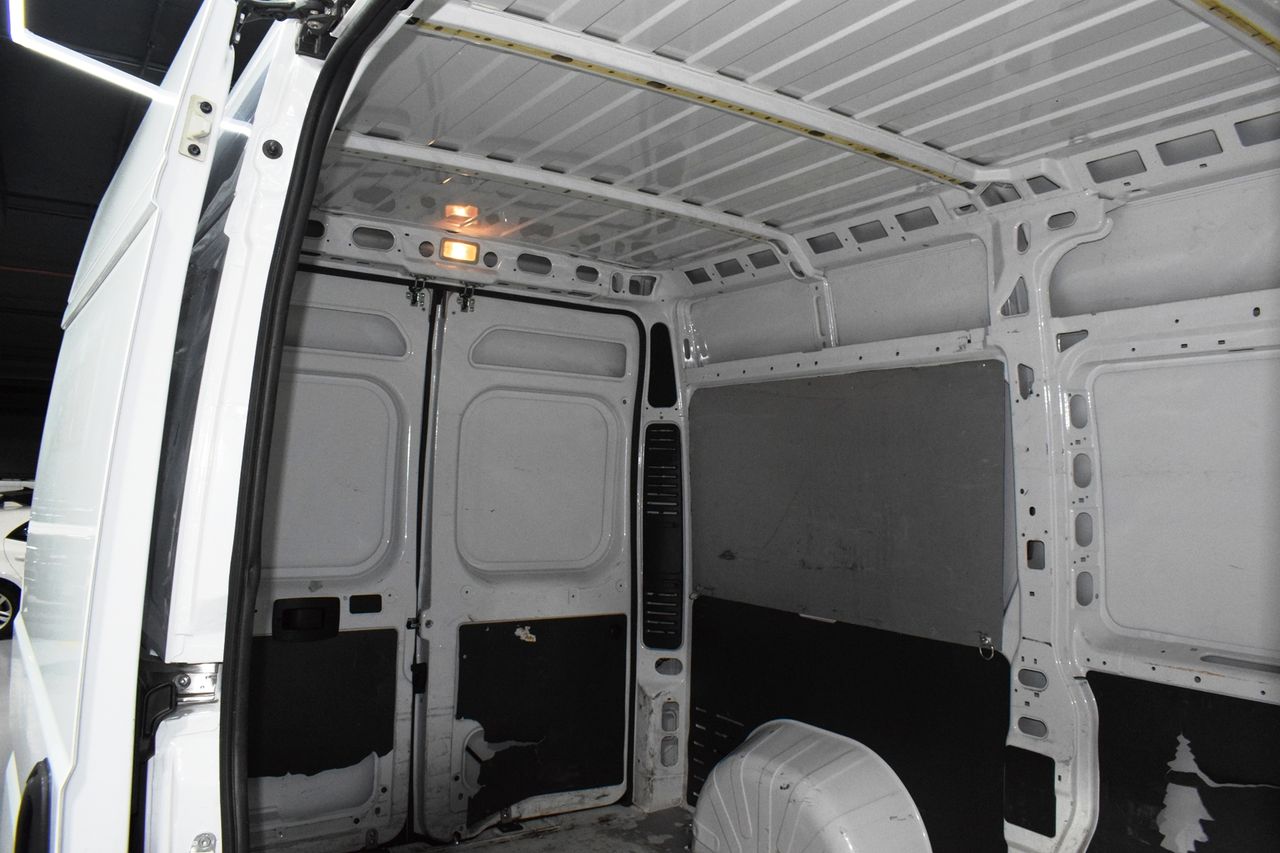 Peugeot Boxer 333 L2 H2 BHDI 103KW (140CV) SS 6 V. M - Foto 13