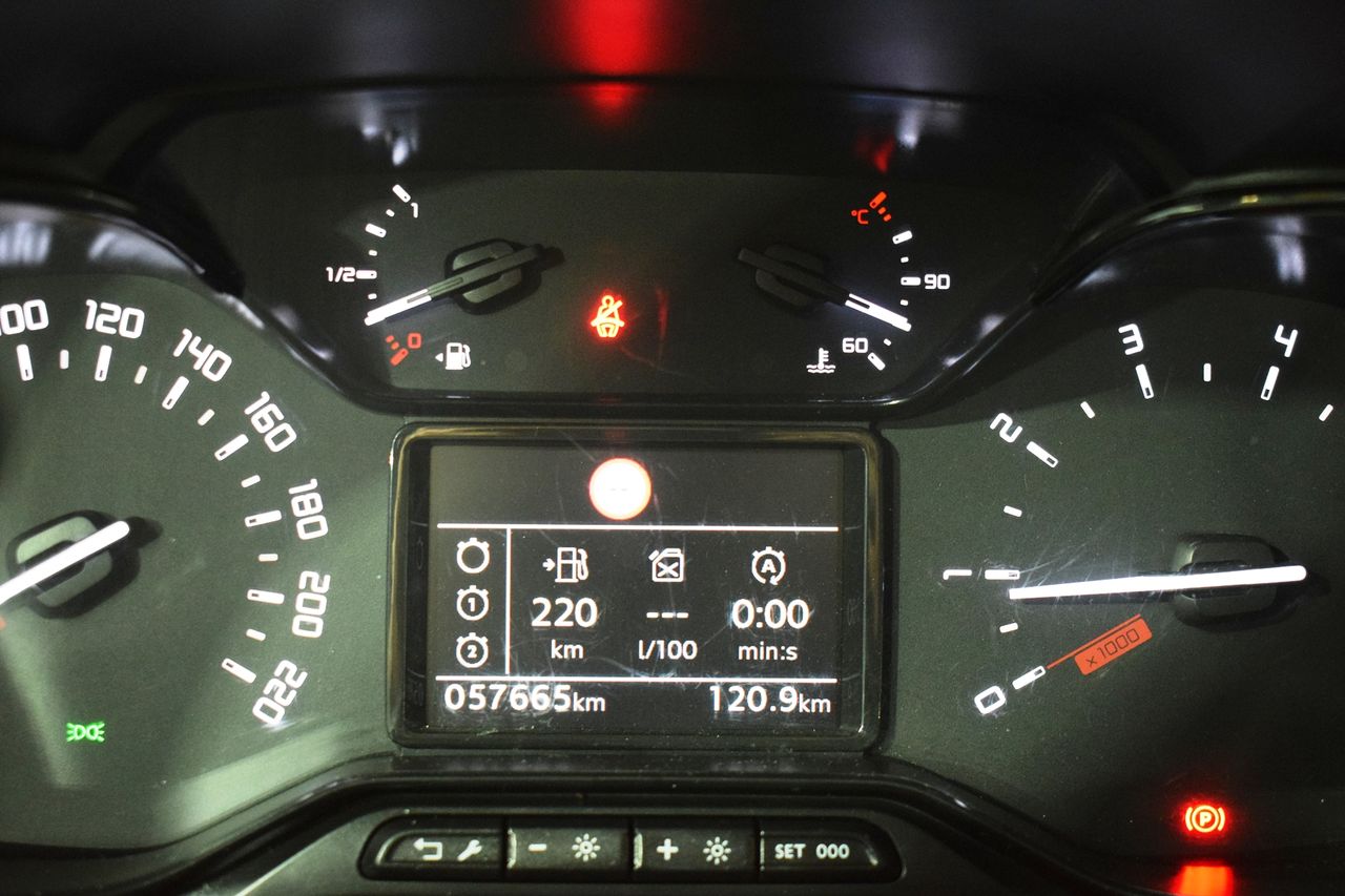 Toyota Proace City combi 1.5D 75kW (100CV) GX L1 - Foto 28