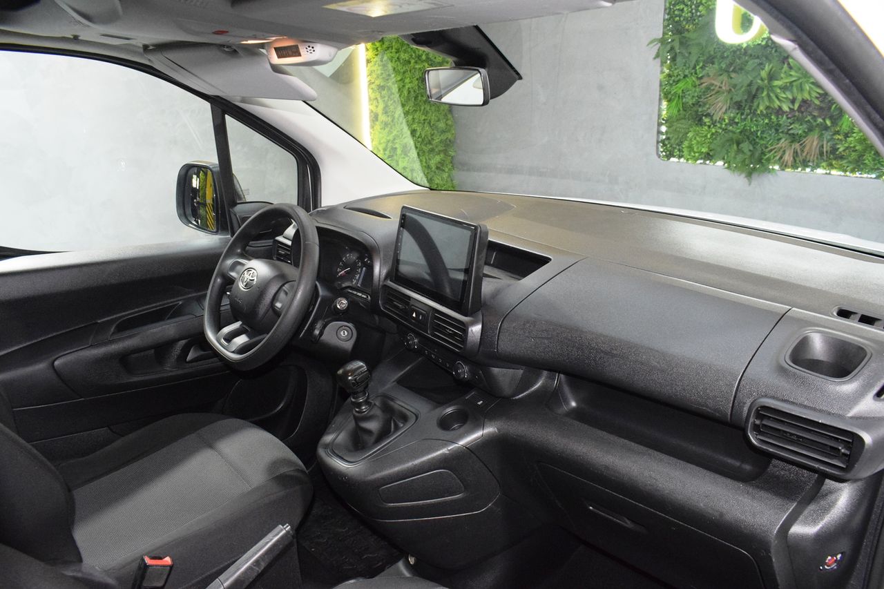 Toyota Proace City combi 1.5D 75kW (100CV) GX L1 - Foto 21