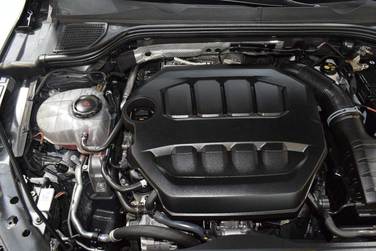 Volkswagen Golf GTI - Foto 49