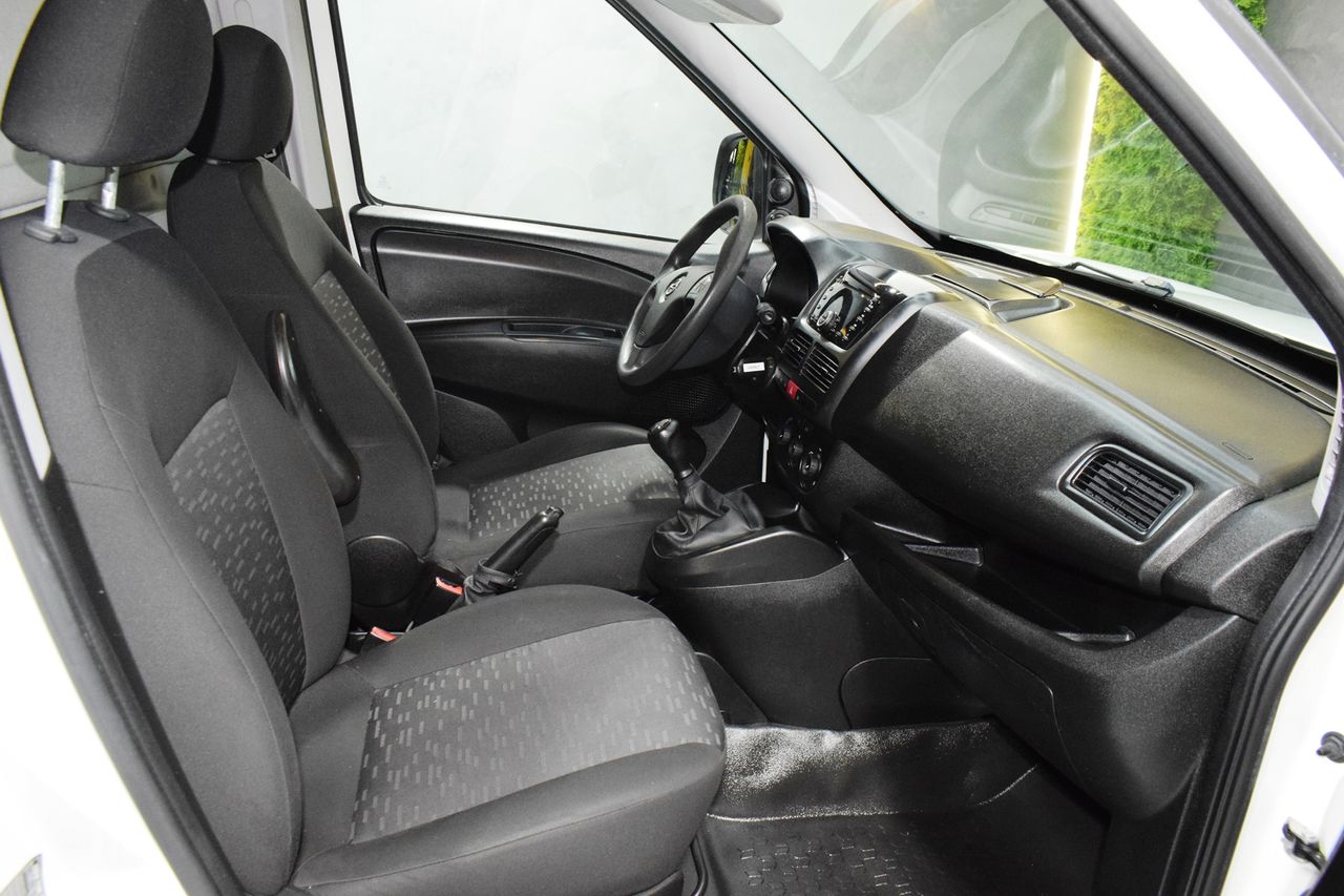 Opel Combo Cargo 1.3 CDTI 70kW (95CV) L1 H1 3 Puertas - Foto 14