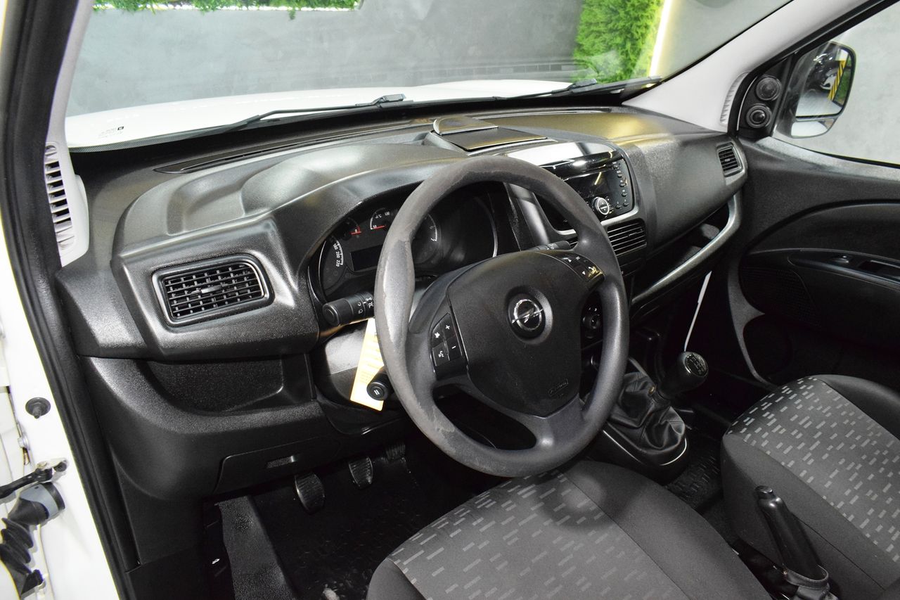 Opel Combo Cargo 1.3 CDTI 70kW (95CV) L1 H1 3 Puertas - Foto 20