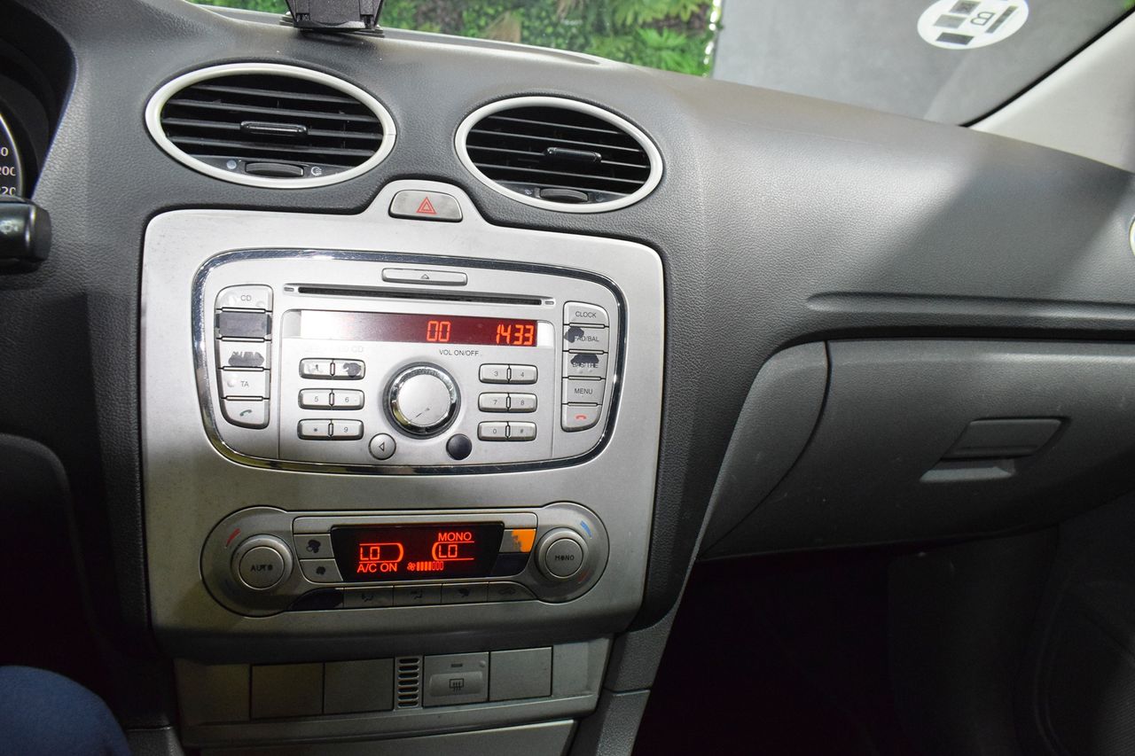 Ford Focus 1.6 TREND - Foto 22