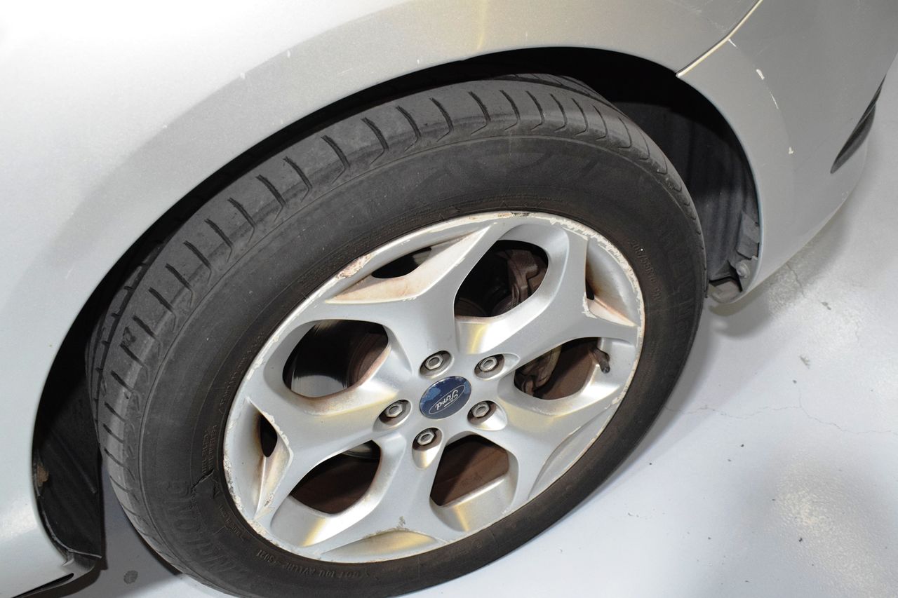 Ford Focus 1.6 TREND - Foto 31