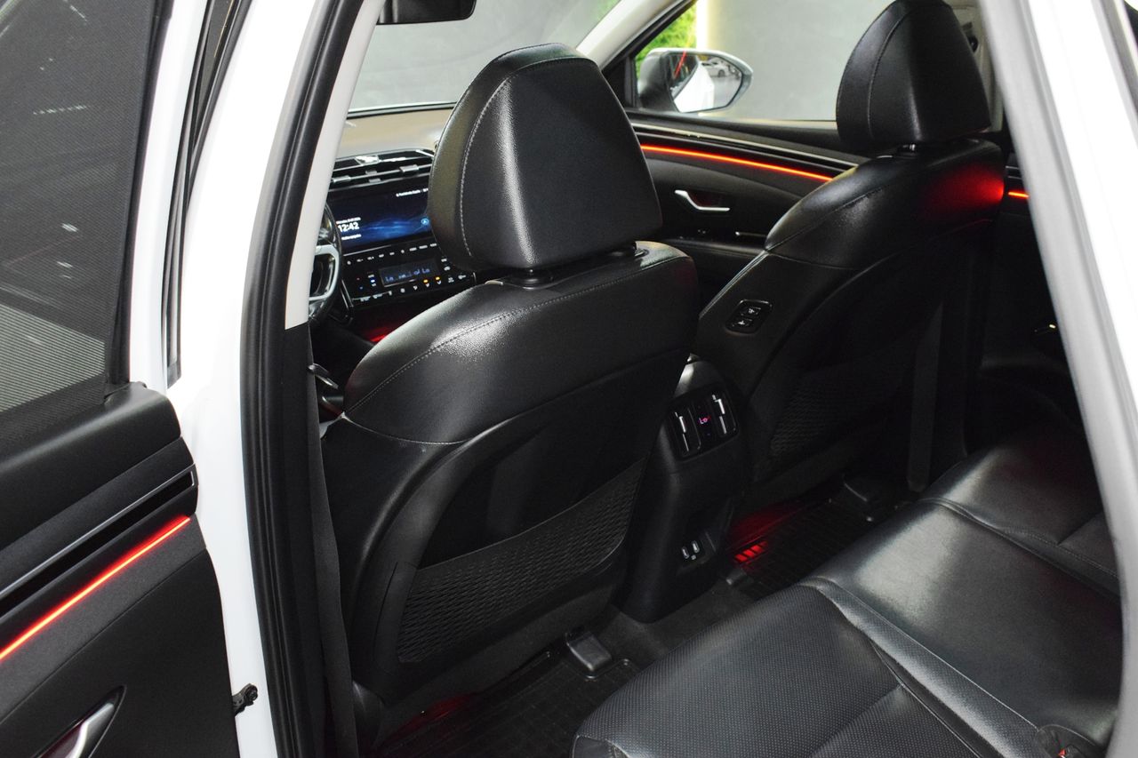 Hyundai Tucson 1.6 TGDI PHEV 195kW Style Auto 4x4 - Foto 27