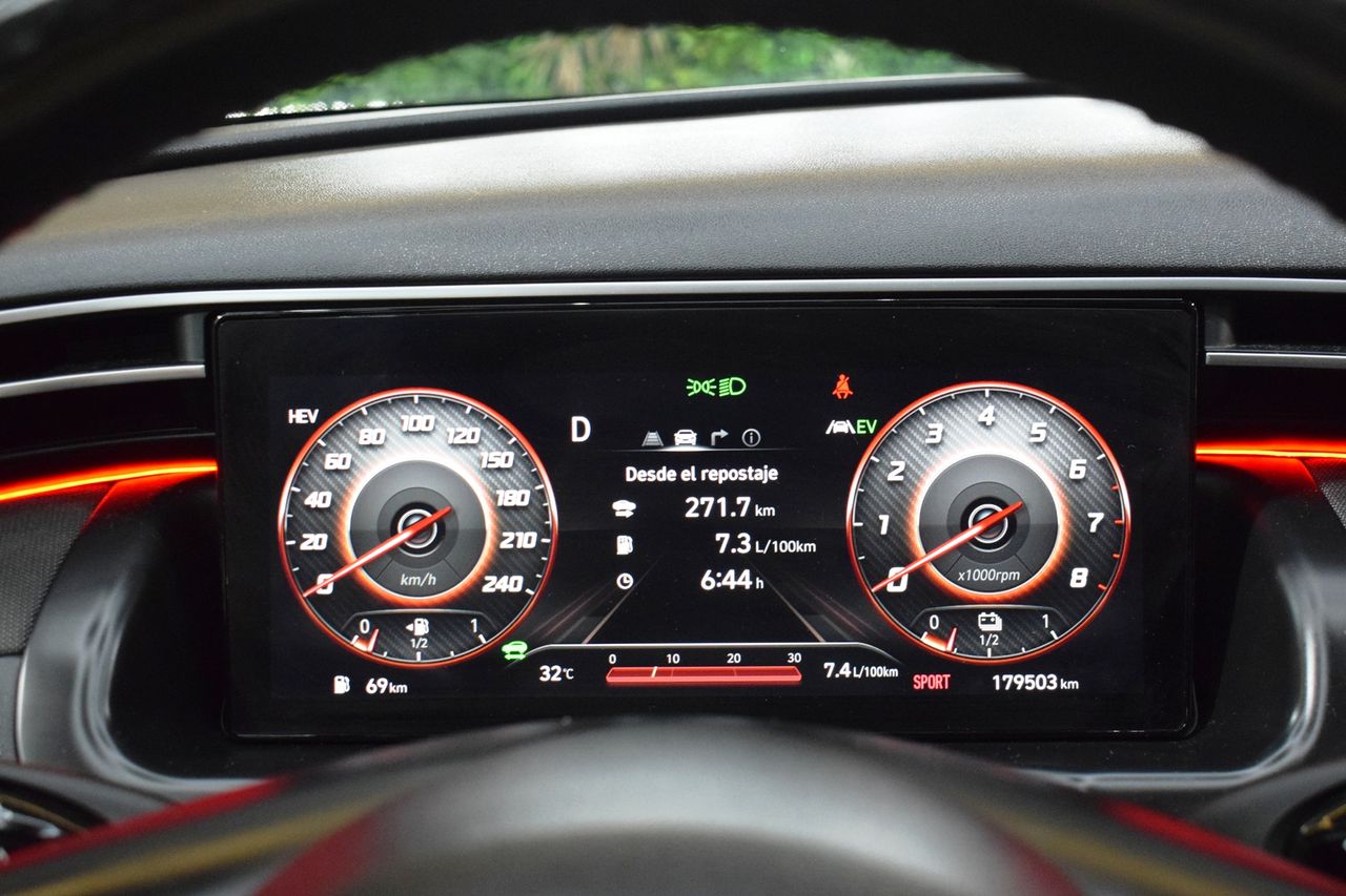 Hyundai Tucson 1.6 TGDI PHEV 195kW Style Auto 4x4 - Foto 59