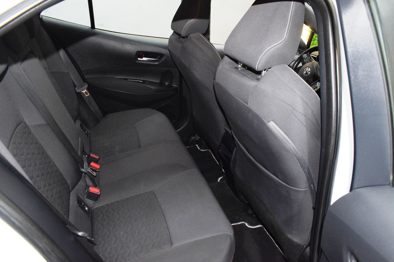 Toyota Corolla 1.8 125H Business Plus E-CVT - Foto 12