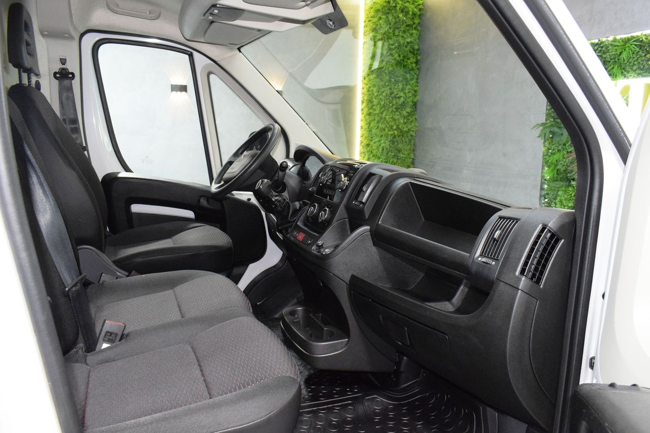 Peugeot Boxer 335 L3 H2 BHDI 140 CV S&S 6 V. M - Foto 15