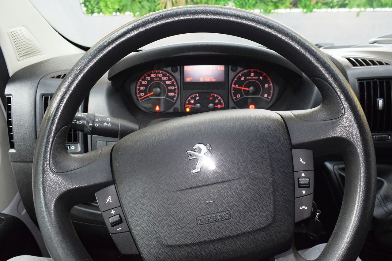 Peugeot Boxer 335 L3 H2 BHDI 140 CV S&S 6 V. M - Foto 24