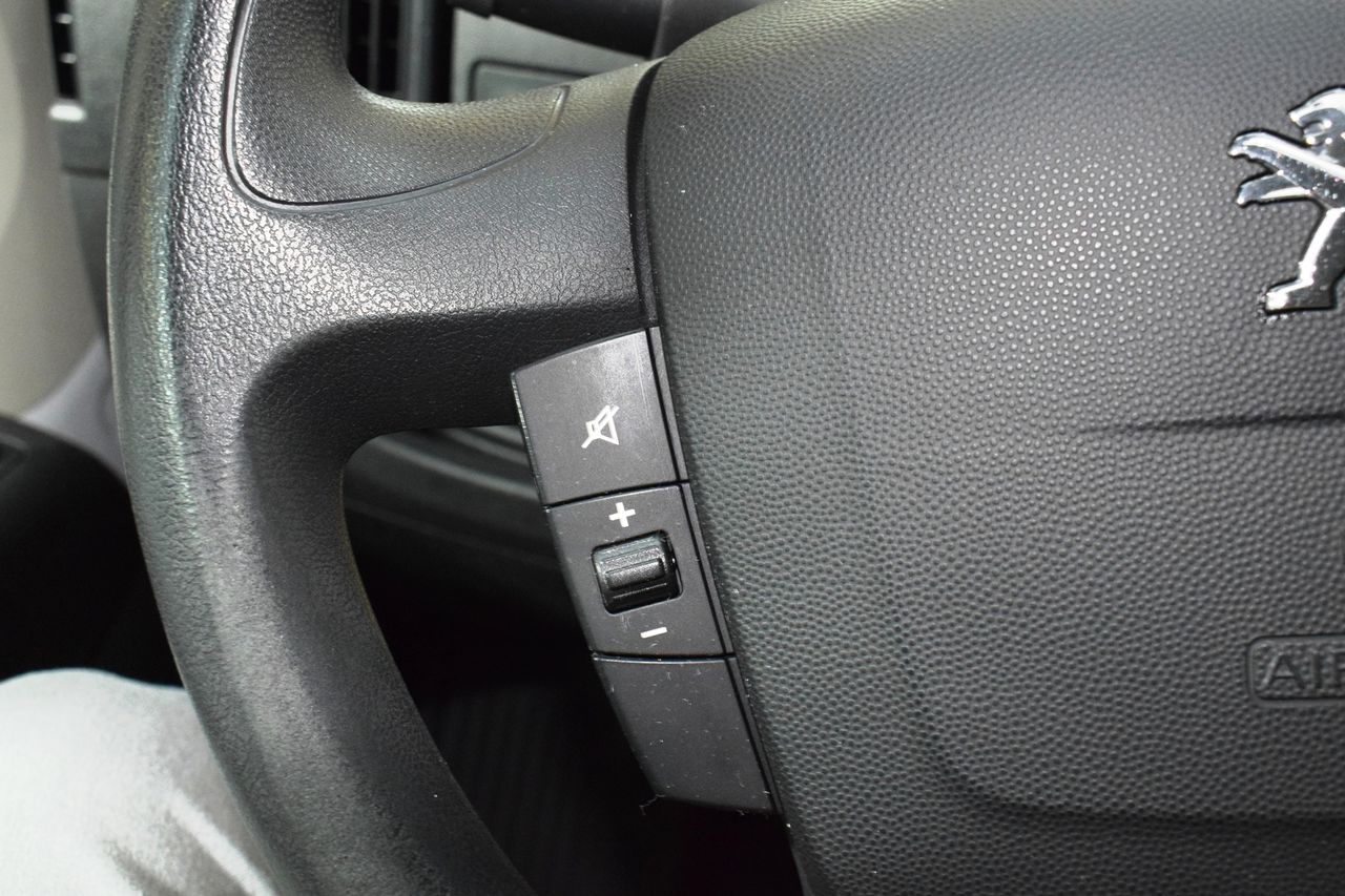 Peugeot Boxer 335 L3 H2 BHDI 140 CV S&S 6 V. M - Foto 25