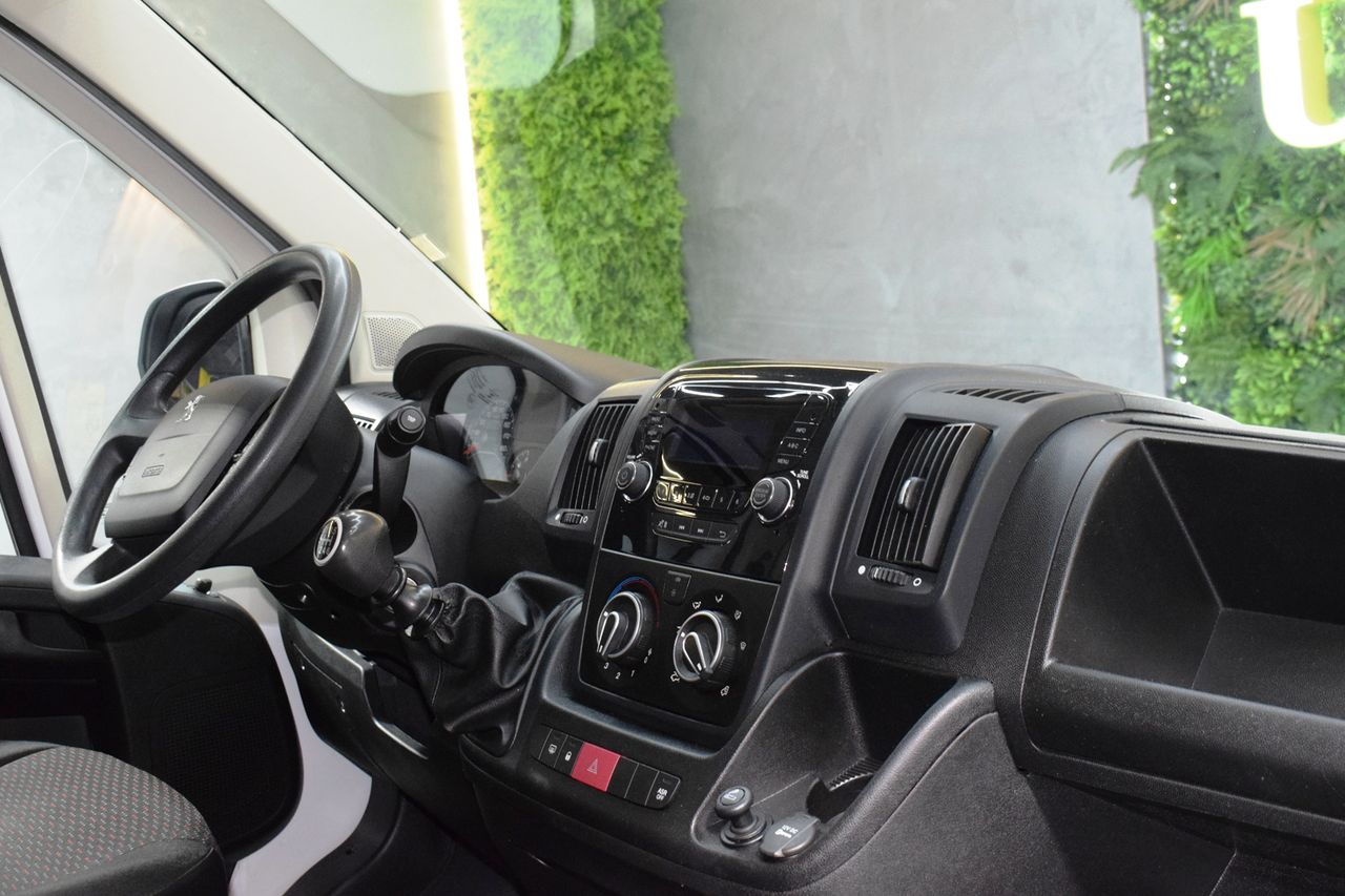 Peugeot Boxer 335 L3 H2 BHDI 140 CV S&S 6 V. M - Foto 19