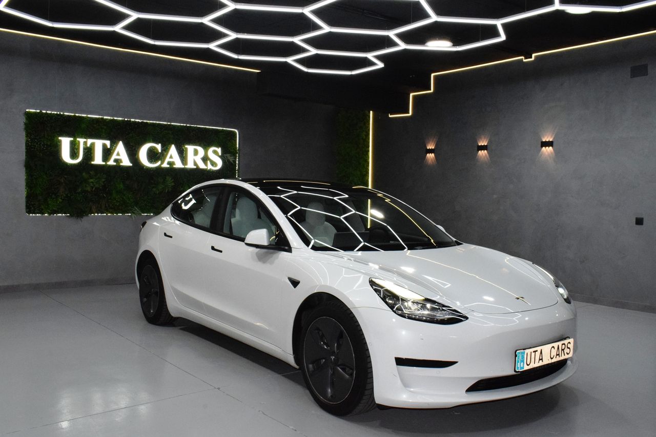 Tesla Model 3 RWD 4 puertas - Foto 8