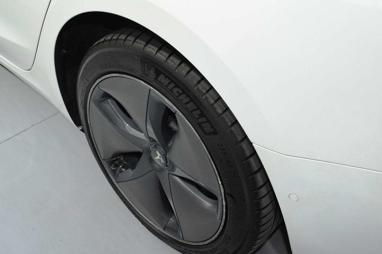 Tesla Model 3 RWD 4 puertas - Foto 32