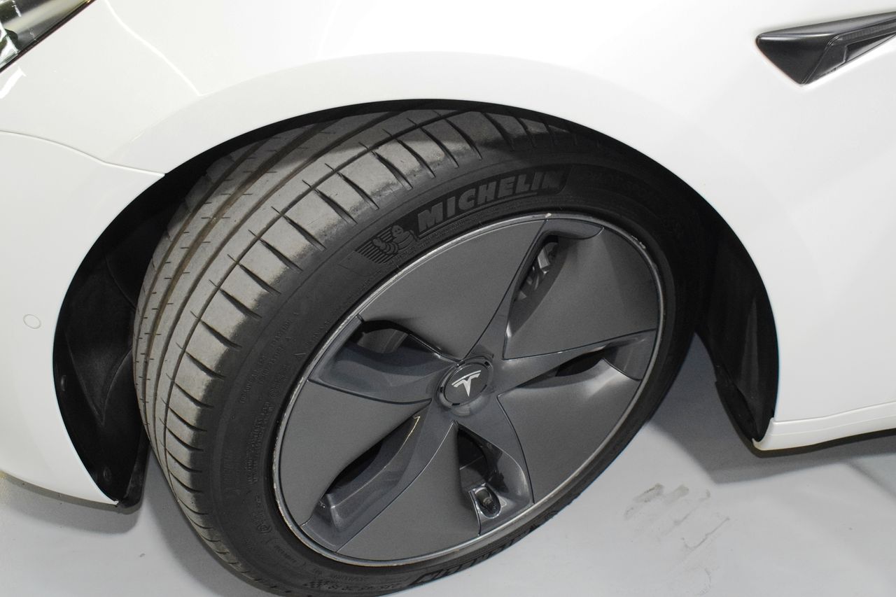 Tesla Model 3 RWD 4 puertas - Foto 29