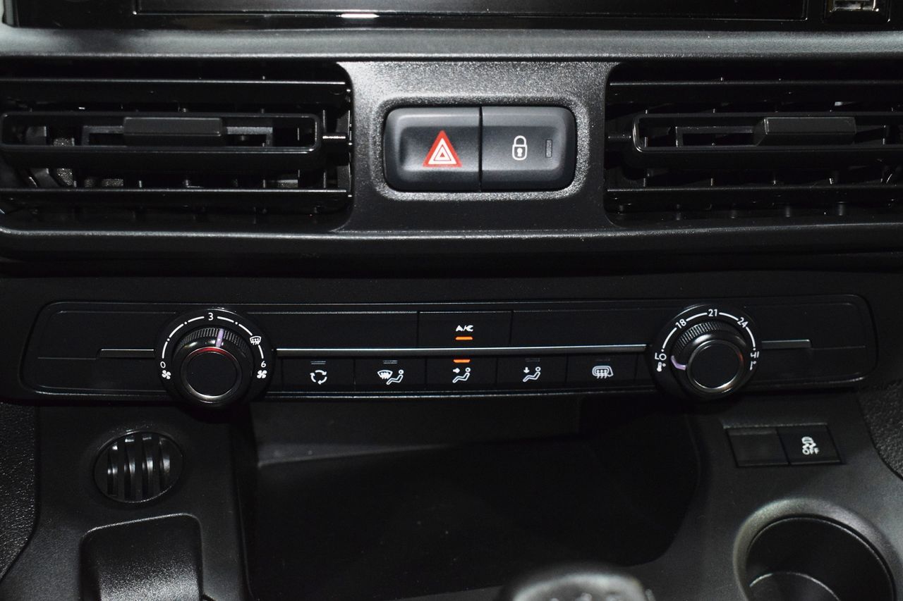 Peugeot Partner Premium Standard 600kg BlueHDi 55kW - Foto 26