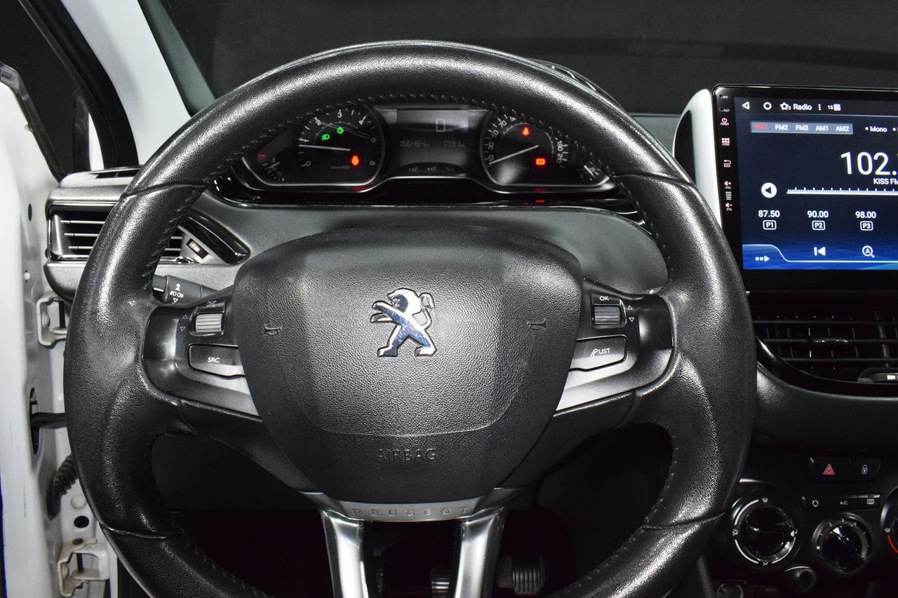 Peugeot 208 1.6 HDI ACTIVE - Foto 24