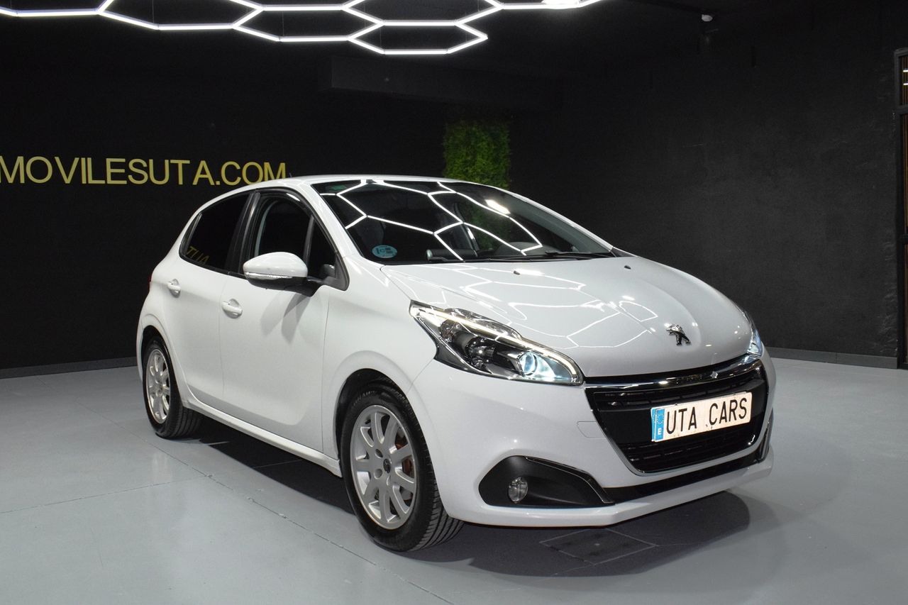 Peugeot 208 1.6 HDI ACTIVE - Foto 8