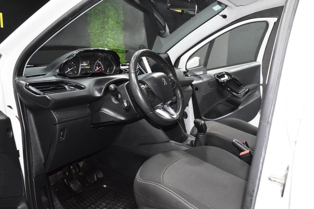 Peugeot 208 1.6 HDI ACTIVE - Foto 32