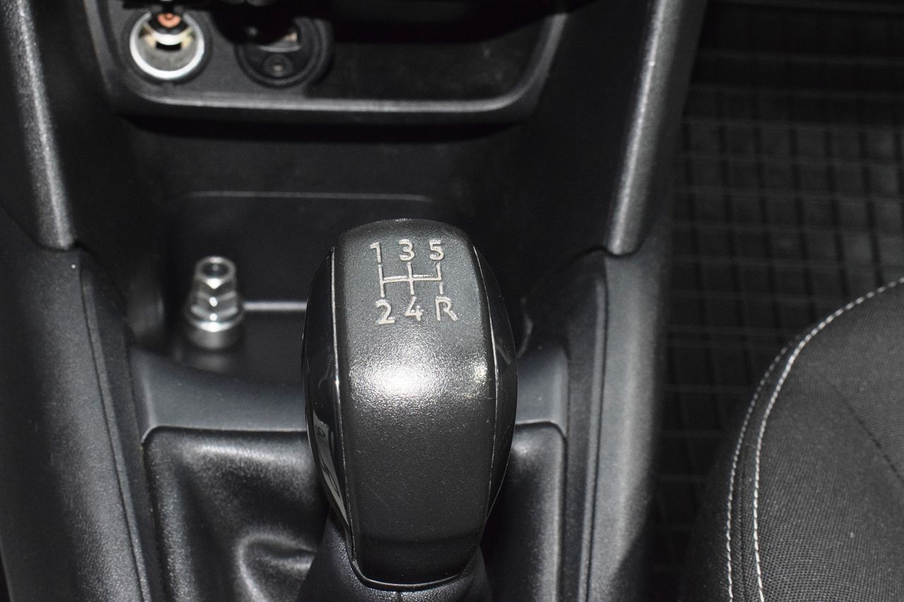 Peugeot 208 1.6 HDI ACTIVE - Foto 37
