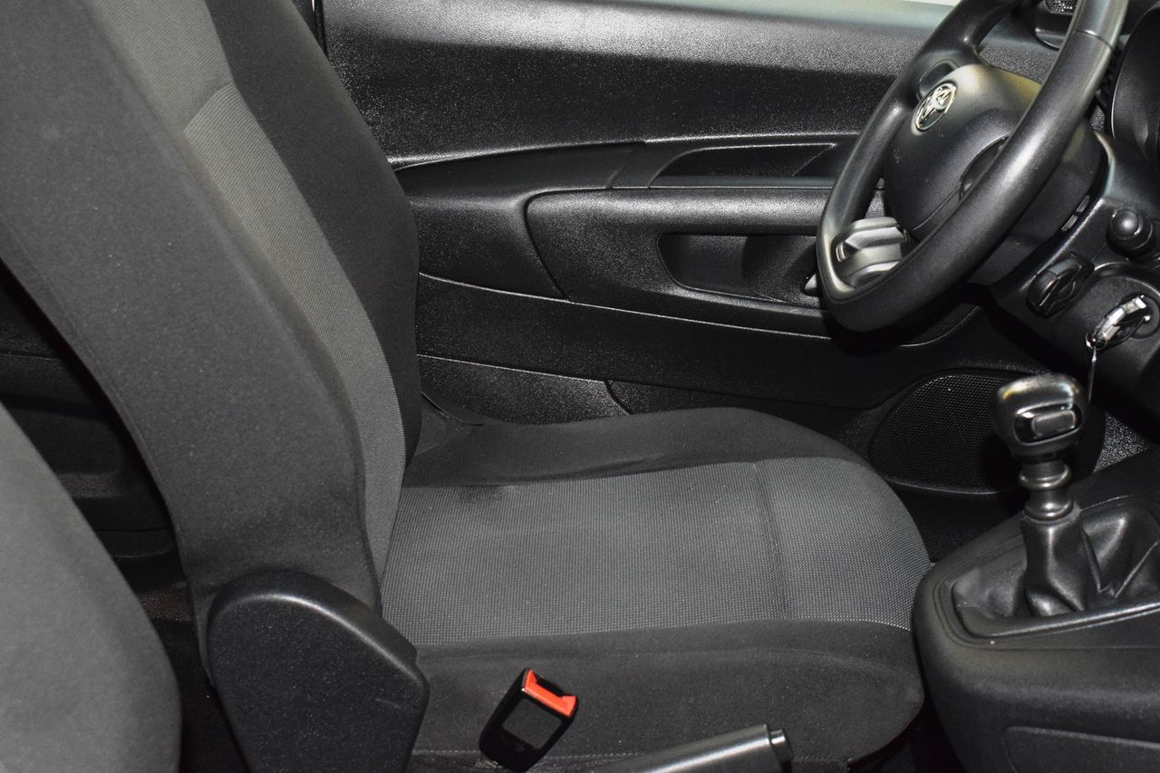 Toyota Proace City combi 1.5D 75kW (100CV) GX L1 - Foto 19