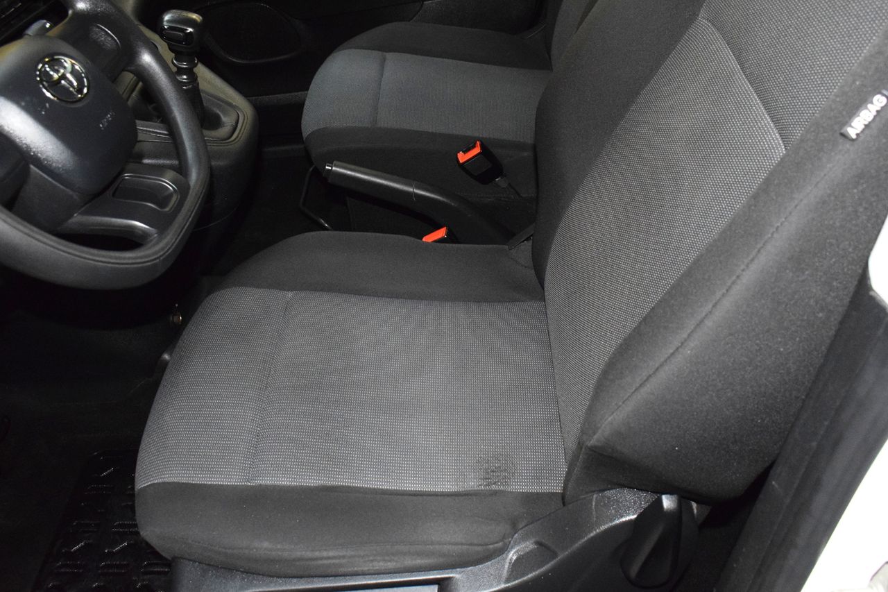 Toyota Proace City combi 1.5D 75kW (100CV) GX L1 - Foto 23