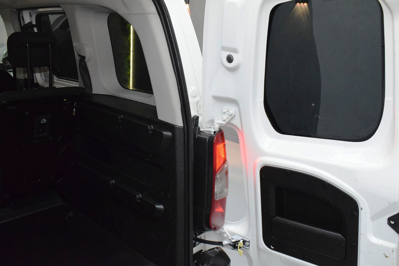 Toyota Proace City combi 1.5D 75kW (100CV) GX L1 - Foto 11