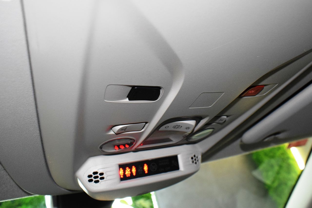 Toyota Proace City combi 1.5D 75kW (100CV) GX L1 - Foto 35