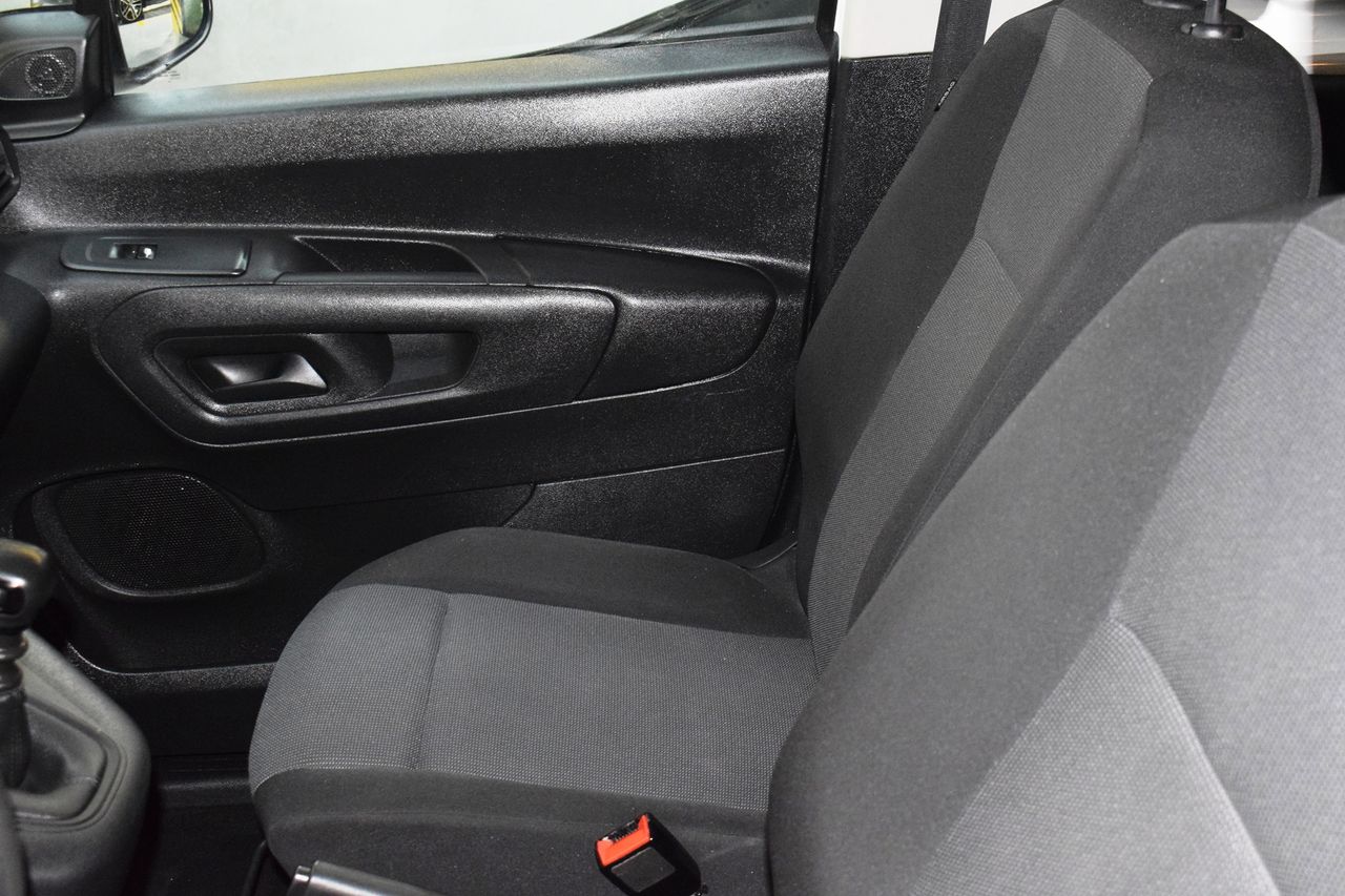 Toyota Proace City combi 1.5D 75kW (100CV) GX L1 - Foto 24