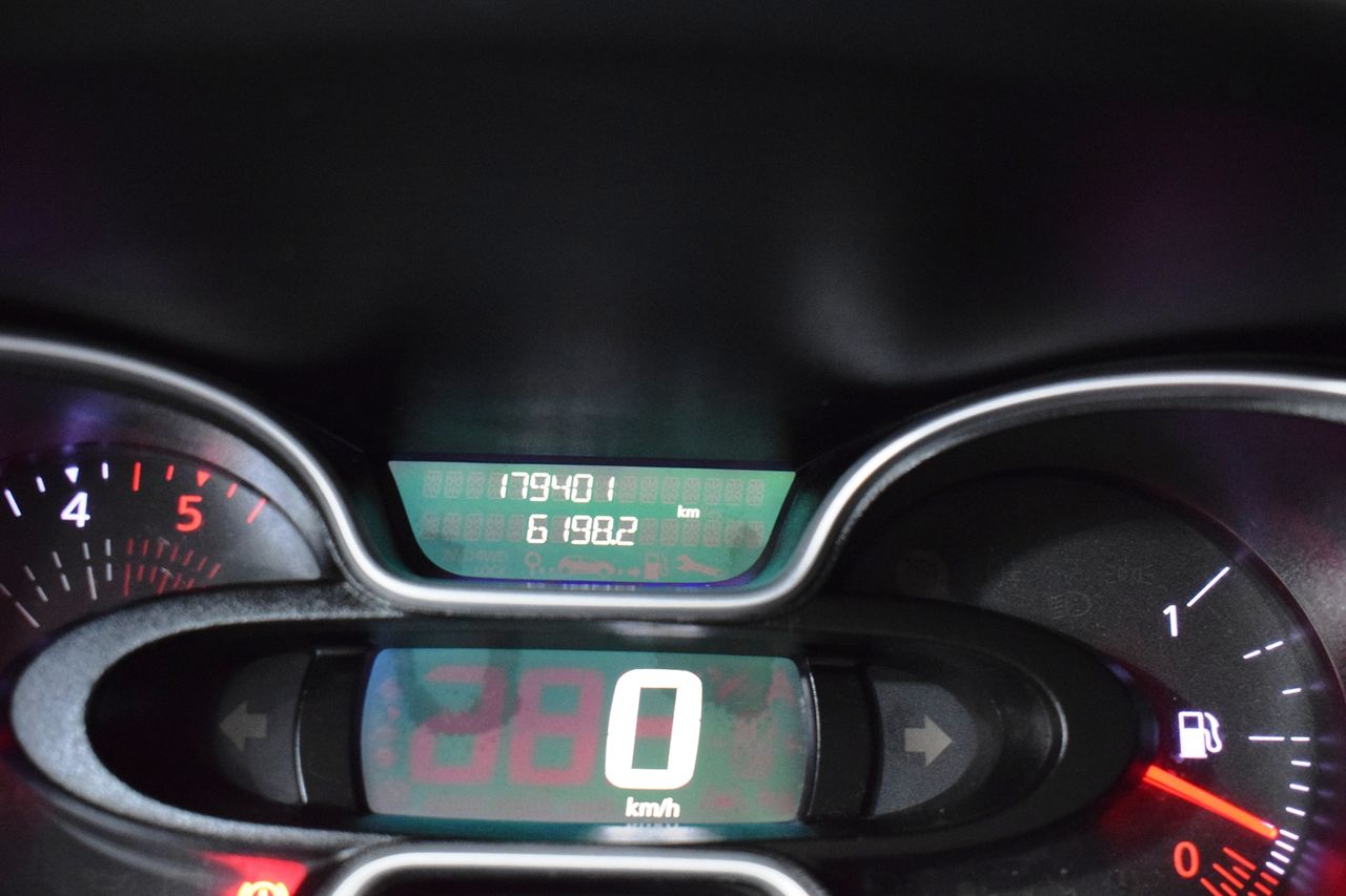 Renault Trafic Furgon 29 L2H1 Energy BluedCi 88 kW - Foto 24