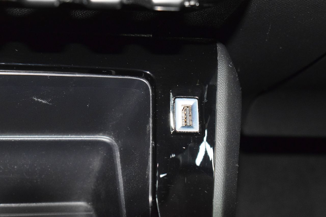 Peugeot 208 BlueHDi 73kW (100CV) - Foto 34